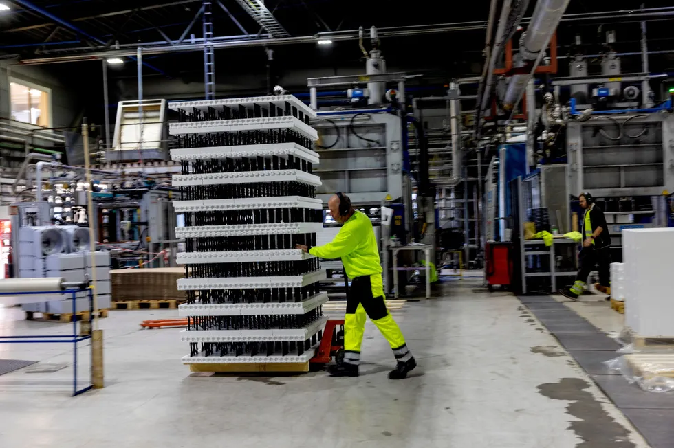 Jackon-fabrikken i Gressvik utenfor Fredrikstad lager emballasje og isolasjon til byggebransjen.