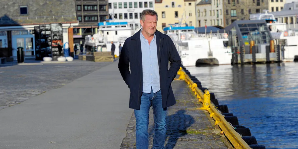 Ståle Otto Dyb rister på hodet over Norges Fiskarlags skepsis til økt kontroll om bord i de minste fiskebåtene. – Alle båter må begynne å melde inn fangstene, mener han.