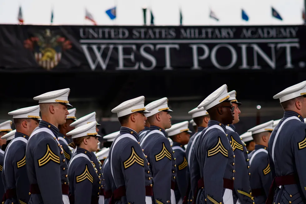 Eksperimenter ved militærakademiet West Point i USA viser at studentene lærte mindre med digital undervisning.
