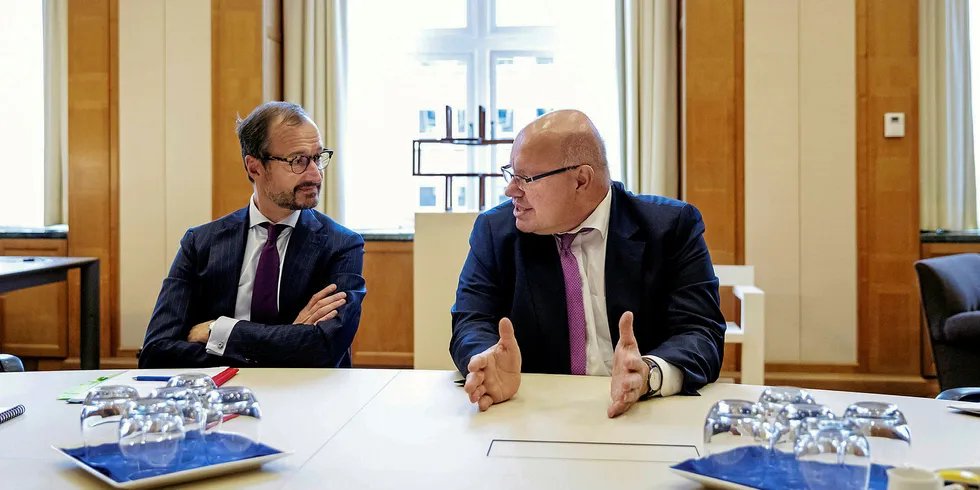 Dutch economics minister Eric Wiebes and German economics minister Peter Altmaier.