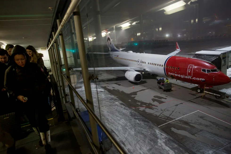 Snøværet onsdag kveld førte til problemer med oppstarten i flytrafikken ut fra flere norske byer torsdag morgen. Arkivfoto Foto: Øyvind Elvsborg