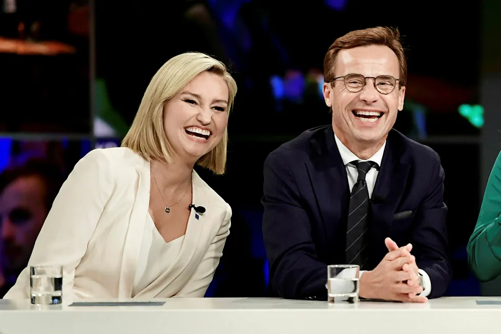 Ebba Busch Thor, leder av Kristdemokraterna, og Ulf Kristersson, leder for Moderaterna.