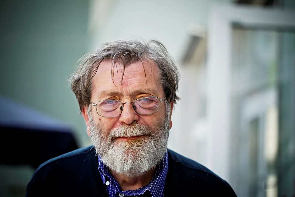 Professor Frank Aarebrot er død, 70 år gammel. Foto: Eivind Senneset