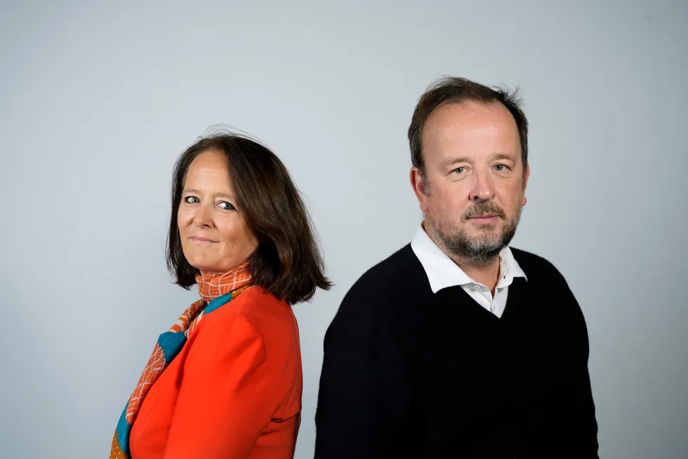 DNs Eva Grinde og Frithjof Jacobsen kommenterer politikk hver uke i podkasten Den politiske situasjonen. Foto: Fartein Rudjord