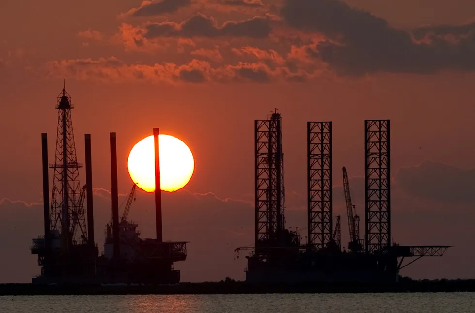 Setting sun: some mega-projects on the oil majors’ drawing boards are not compatible with a 1.65 degree Celsius target, claims Carbon Tracker