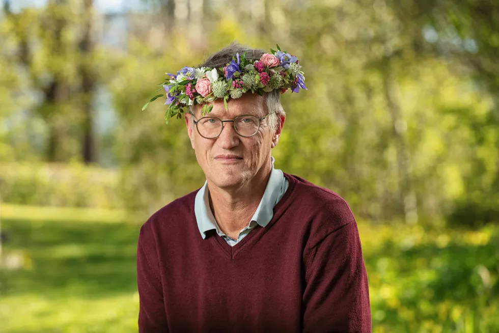På radioprogrammet «Sommar i P1» nylig, gjentok statsepidemiolog Anders Tegnell at de høye dødstallene i Sverige primært skyldes svikt i eldreomsorgen.