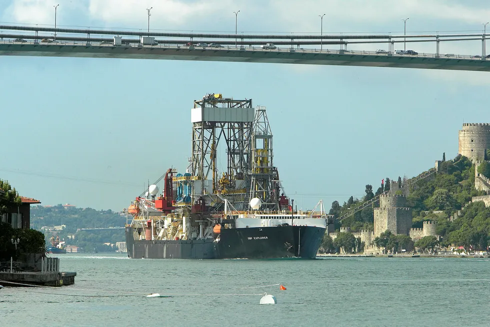 Obstacle: Neptun Deep's platform deck will be installed via a float-over method, avoiding the need for heavy lift vessels to pass under the Bosporus bridge as this drillship did