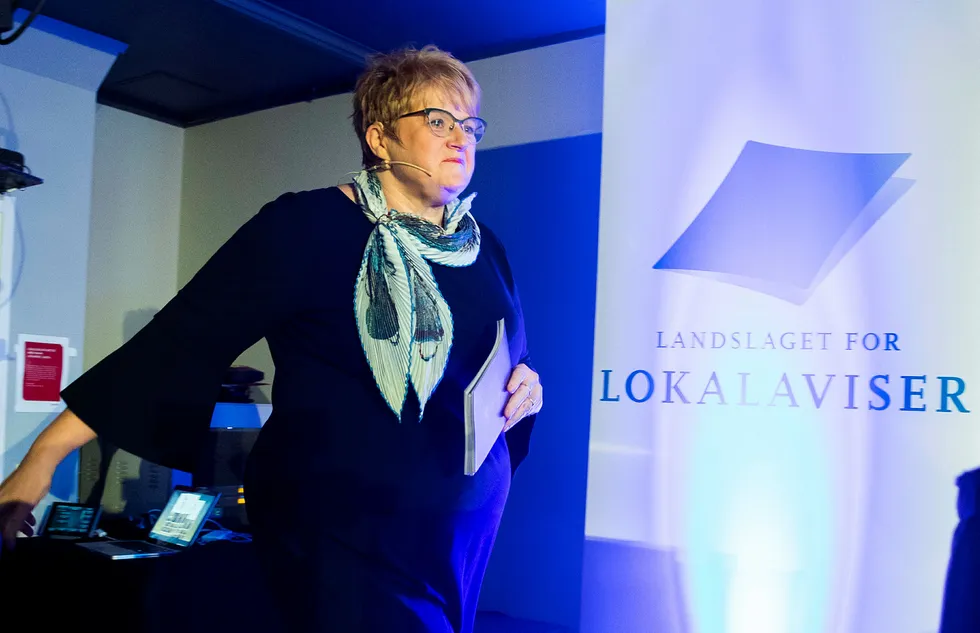 Kulturminister Trine Skei Grande (V) presenterte Mediemeldingen under landsmøtet til Landslaget for lokalaviser (LLA) i Drammen fredag.