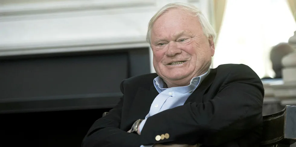 John Fredriksen gjør det godt i oppdrett. Her er han hjemme i boligen The Old Rectory i London.