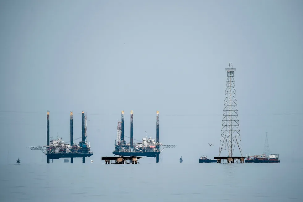 Desultory: Scenes of decline on Lake Maracaibo, one of the world's great oil patches in the early days of the industry