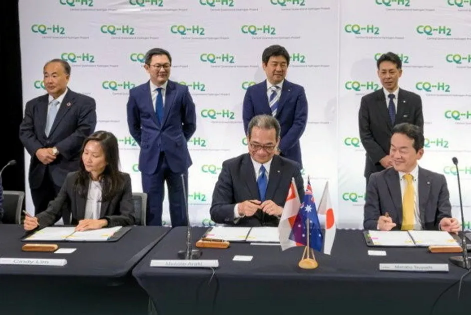 CQ-H2 FEED funding signing Queensland Australia