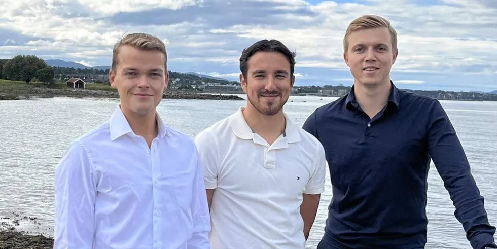 Tor Jakob Moe, prosjektdirektør, Mario Nordly, daglig leder og Bastian Overå, salgsdirektør, står bak Aquafind.