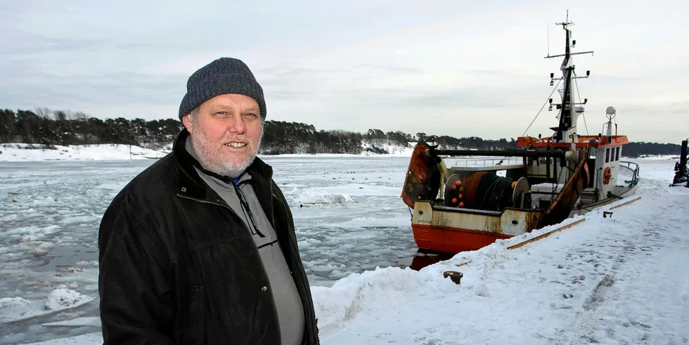 Kai Thorsen Dalene, her fotografert hjemme i Langesund, mener det er på høy tid at det etableres et samarbeid internt i åpen gruppe.