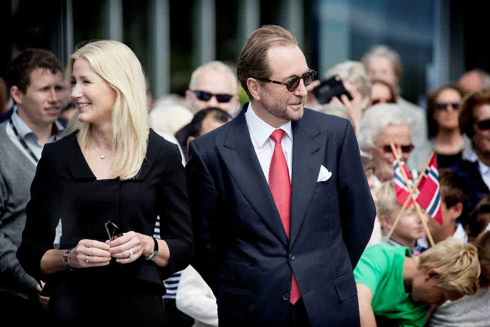 Kjell Inge Røkke og kona Anne Grete Eidsvig tok ut over 500 millioner i utbytte. Foto: Ida von Hanno Bast