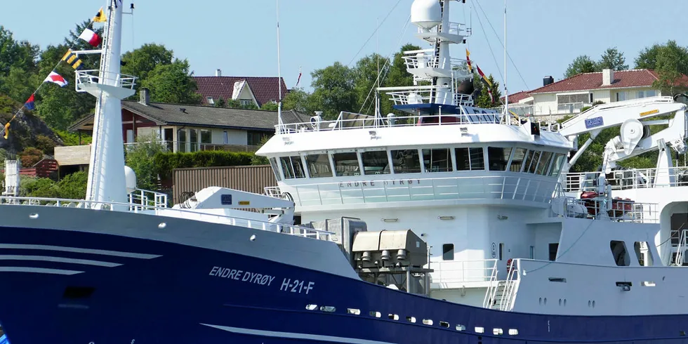 BYTTET BÅT: Det var med nye «Endre Dyrøy» som rederiet overtok i fjor sommer, at man fikk hval i noten og ble nektet å fiske innenfor fjordlinjene.