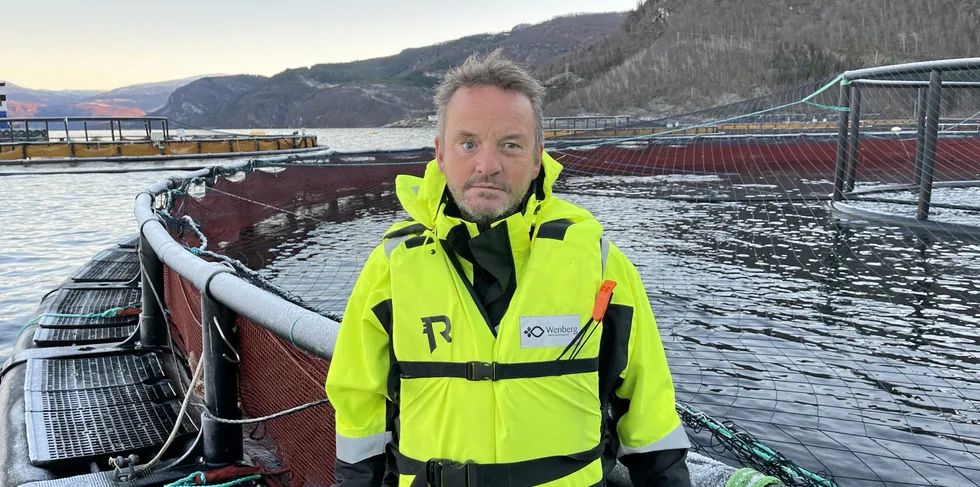 Sjømat Norge-sjef Geir Ove Ystmark påpeker igjen at forslaget ikke er tilstrekkelig utredet. Han er fornøyd med at Høyre ikke vil gå inn for et forlik om grunnrente i havbruk.