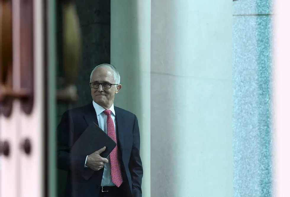 Australias statsminister Malcolm Turnbull beholder jobben.