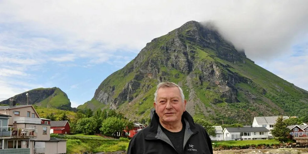 Fiskeoppdretter Hans Petter Meland i Lovundlaks har gått bort.Foto: Bent-Are Jensen