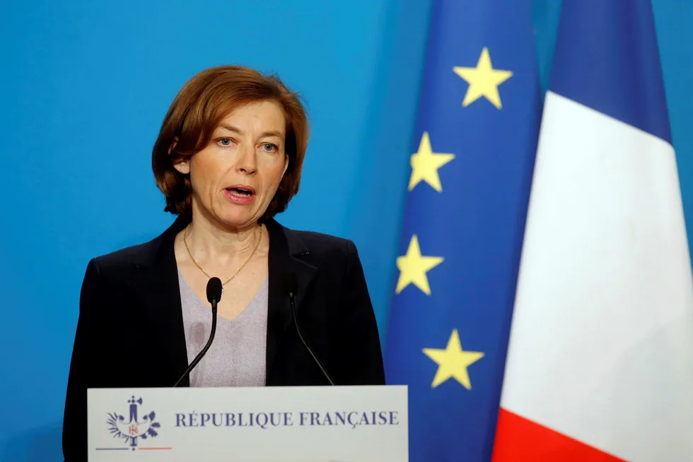 Frankrikes forsvarsminister Florence Parly sier russerne ble advart før bombeangrepet mot Syria. Foto: Michel Euler/Pool via Reuters/NTB Scanpix
