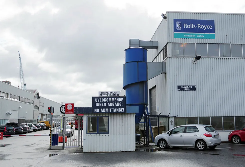 Også her ved Rolls-Royce i Ulsteinvik mister folk jobben. Foto: Johan SlÂttavik / Vikebladet Vestposten,/NTB scanpix