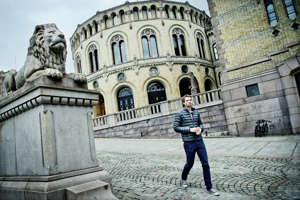 Stortingsrepresentant Henrik Asheim reagerer kraftig på kritikken for pengebruken fra Venstre. Foto: Hampus Lundgren