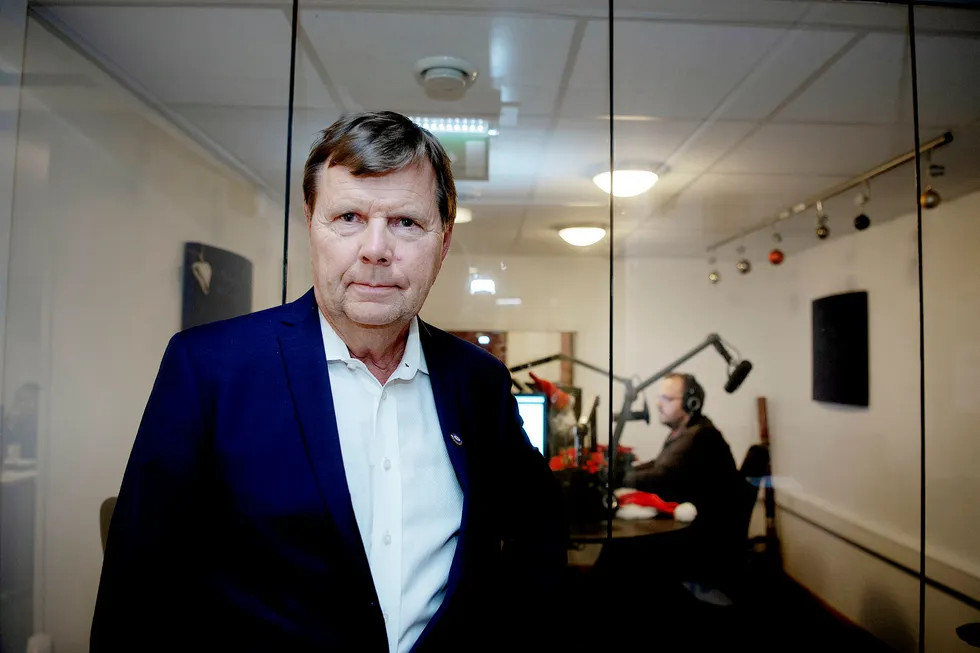 Radiosjef Svein Larsen i Radio Metro får ikke erstatning etter at han mente seg utestengt fra dab-radio. I bakgrunnen sitter musikksjef og programleder Ronny Bergersen.