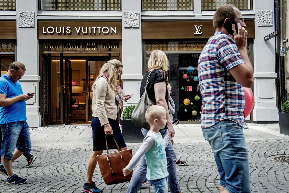 Louis Vuitton flyttet i 2016 inn i nyrenoverte og større lokaler i Nedre Slottsgate i Oslo. Foto: Gorm K Gaare