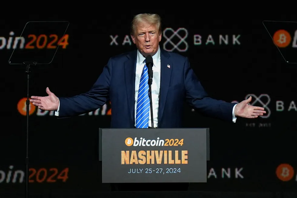 Den republikanske presidentkandidaten Donald Trump talte i juli under en bitcoin-konferanse i Nashville. Dette begeistret mange kryptotilhengere.