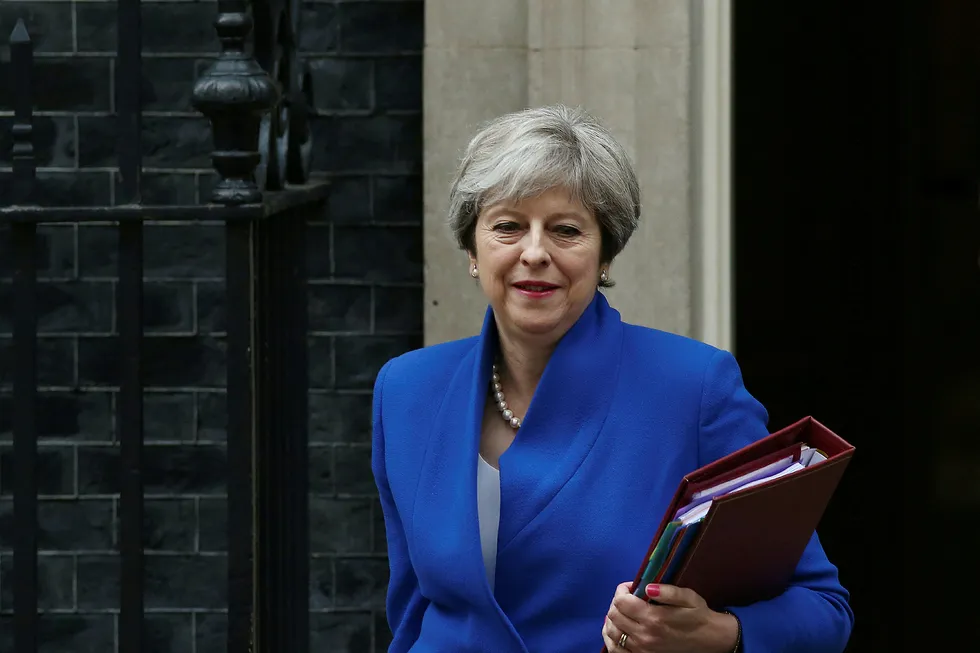 Storbritannias statsminister Theresa May. Foto: NEIL HALL / REUTERS / NTB Scanpix