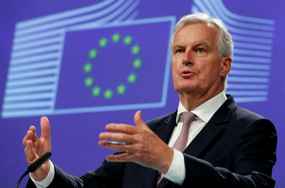EUs sjefsforhandler Michael Barnier sa mandag at en Brexit-avtale kan være i boks allerede innen seks til åtte uker.