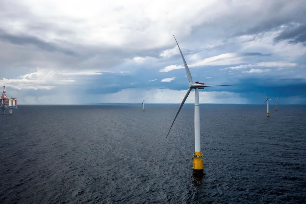 Equinors Hywind Tampen-prosjekt som skal levere elektrisitet til olje- og gassplattformene Gullfaks A, B, C og Snorre A og B, blir verdens største flytende havvindprosjekt.
