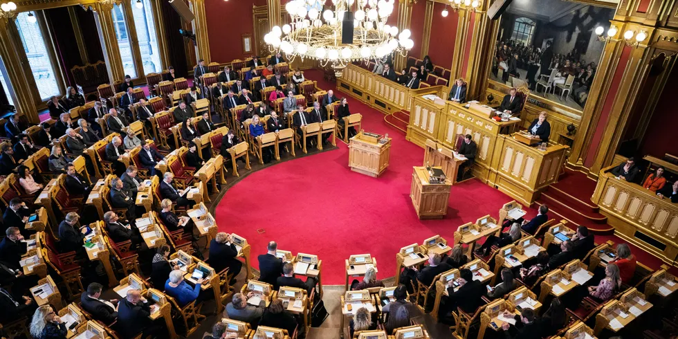 INNSTILLING: Stortinget har nå fått innstillingen fra kontroll- og konstitusjonskomiteen om Riksrevisjonens undersøkelse av kvotesystemet i kyst- og havfisket, som skal behandles i plenum den 19. november.