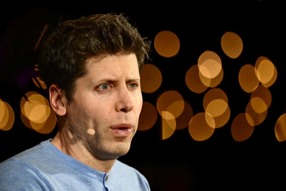 Open AI, som leder av konsernsjef Sam Altman, har sikret seg 6,6 milliarder dollar fra investorer i en ny finansieringsrunde. Dette verdsetter selskapet til over 150 milliarder dollar.