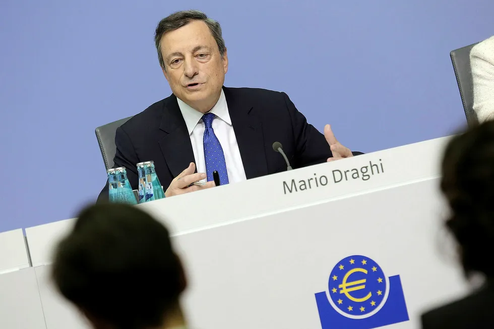 Sjef i Den europeiske sentralbanken ECB, Mario Draghi, her avbildet fra forrige rentemøte i desember i fjor. Foto: Hannelore Foerster/Getty Images