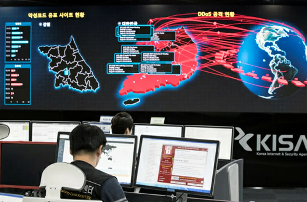 Hacking og ulike former for datakriminalitet er blitt den tredje mest lukrative formen for kriminalitet - bak korrupsjon og narkotika. Foto: Yun Dong-jin/Yonhap/AP/NTB Scanpix
