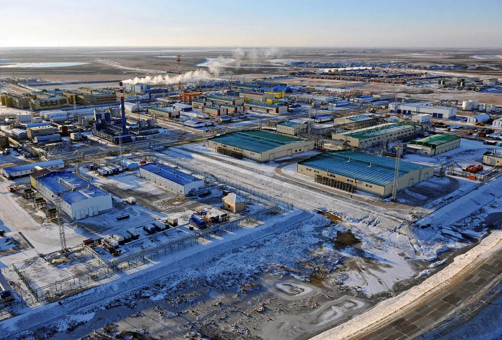 Neighbour: Gazprom's giant Bovanenkovskoye field is the largest developed asset in the vicinity of the three blocks due to be offered by Rosnedra