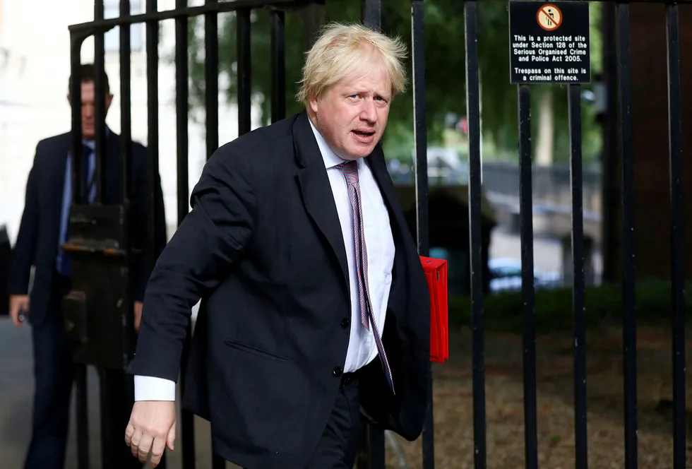 Storbritannias utenriksminister Boris Johnson trekker seg. Foto: SIMON DAWSON/Reuters/NTB scanpix