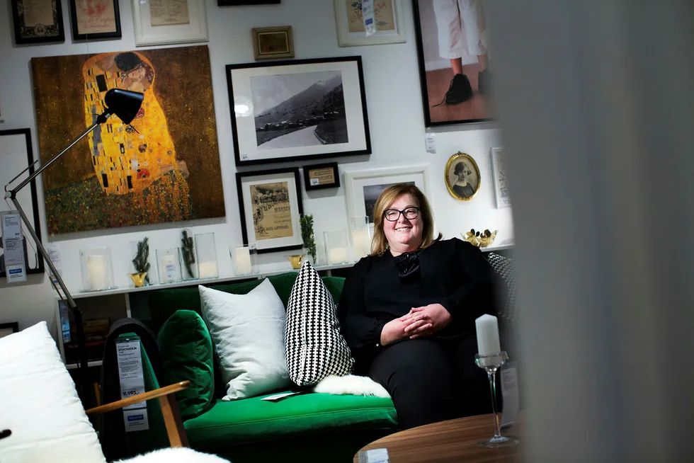 Engelske Clare Rodgers er Ikeas toppsjef i Norge. Nå skal hun iverksette treårsplanen for et nytt Ikea.