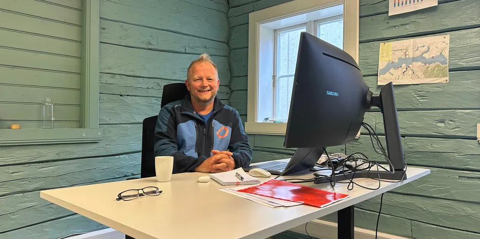 Thoralf Solberg, daglig leder i Osland Genetics. Her på kontoret til Osland havbruk i Sandviken i Bergen.