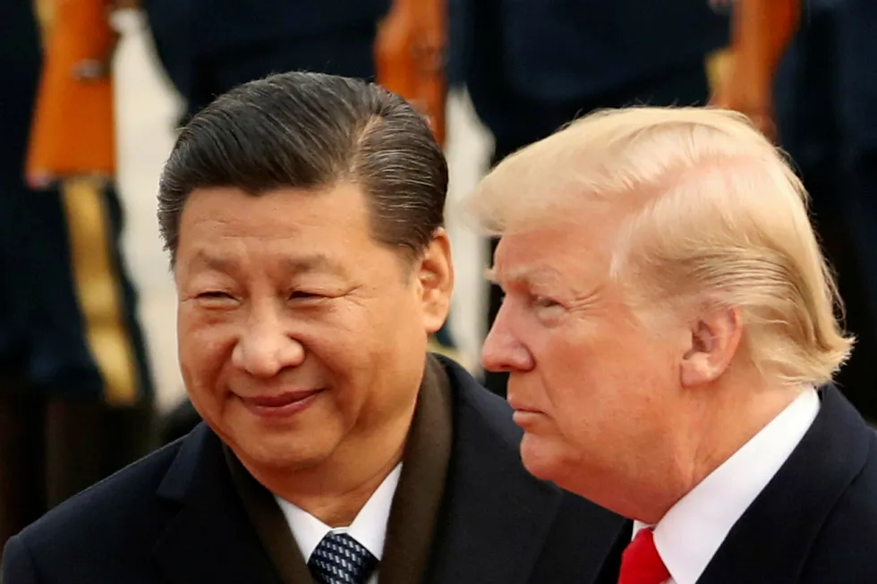 Til tross for at konflikten er svært betent mellom USA og Kina, fortsetter Trump å hevde at han og Xi Jinping har et sterkt personlig forhold. Nå har de blitt enige om en våpenhvile i handelskrigen.