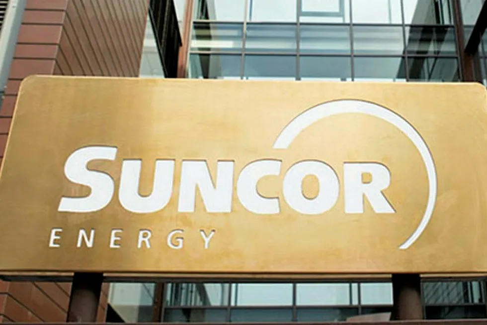Maintenance: Suncor accelerates work on oil sands facilities