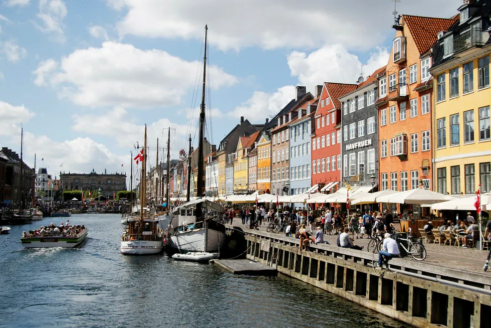 Danmarks hovedstad København er et populært feriemål for norske turister.