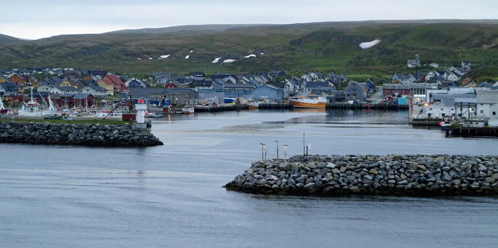 Ulykken skjedde hos Lerøy Norway Seafoods sitt anlegg her i Berlevåg, Finnmark.