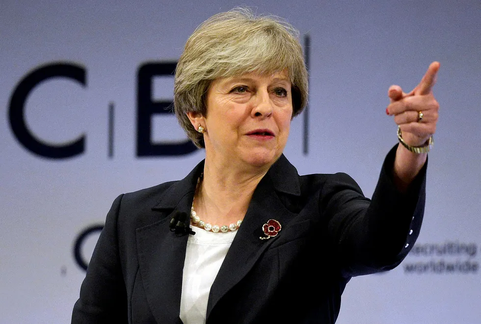 Storbritannias statsminister Theresa May vil ha slutt på ukultur og manglende respekt for kvinner. REUTERS/Mary Turner Foto: MARY TURNER/Reuters/NTB Scanpix.