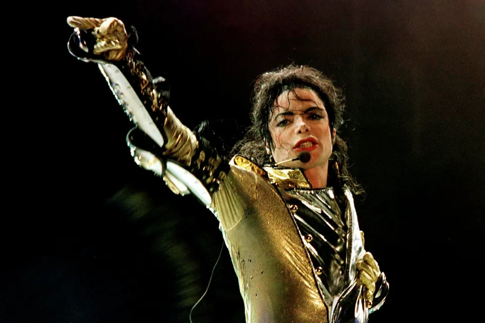 I en fersk HBO-dokumentar anklager to menn Michael Jackson for overgrep.