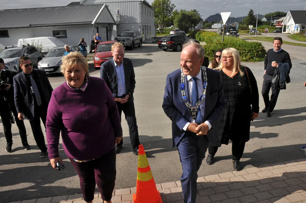 Statsminister Erna Solberg besøkte Bø kommune og Høyre-ordfører Sture Pedersen i sommer.