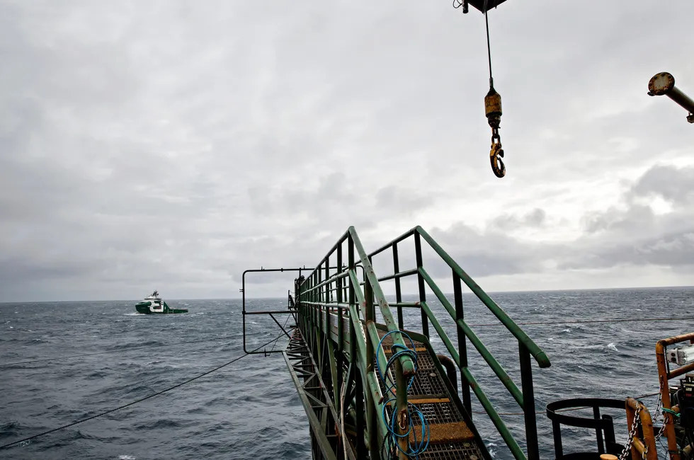 I de norske havområdene har det for eksempel lenge vært konflikter mellom ulike fartøy- og redskapsgrupper i fiskerinæringen, mellom fiskeri- og oppdrettsinteresser, og mellom petroleumsvirksomhet, fiskeri og miljøvern, skriver Peter Arbo (UiT), Gunnar Sander (NIVA), Maaike Knol-Kauffman (UiT), Kåre Nolde Nielsen (UiT) i dette innlegget.