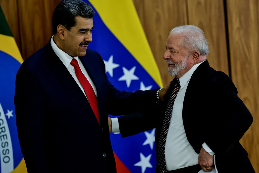 Muy amigos: Venezuelan President Nicolas Maduro (left) and Brazilian President Luiz Inacio Lula da Silva meet in Brasilia