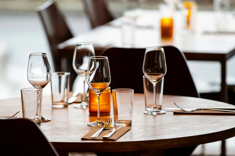 For restauranter kan lønnssubsidie være en god løsning, skriver artikkelforfatteren.
