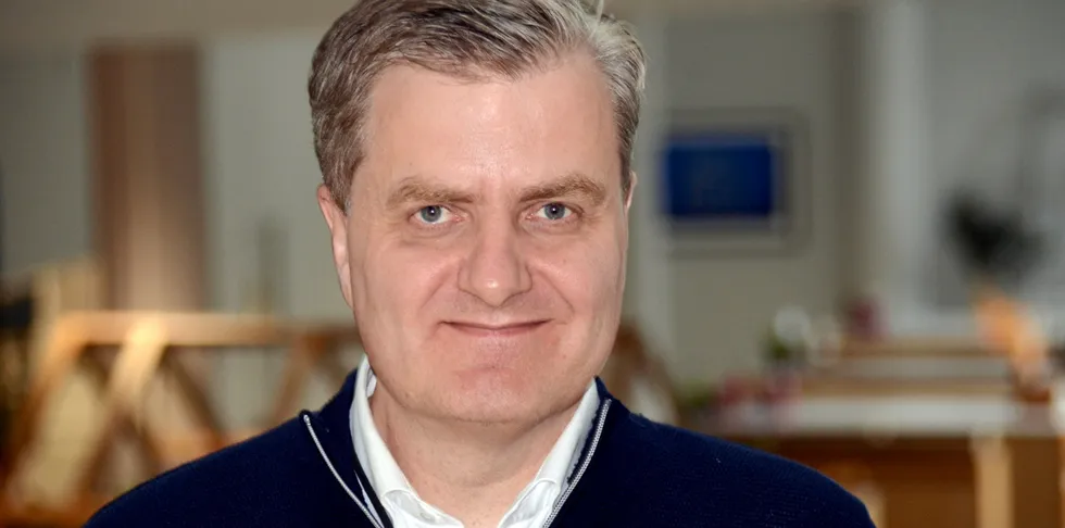 . Trond Skjellerud er administrerende direktør i Norges største nettselskap.
